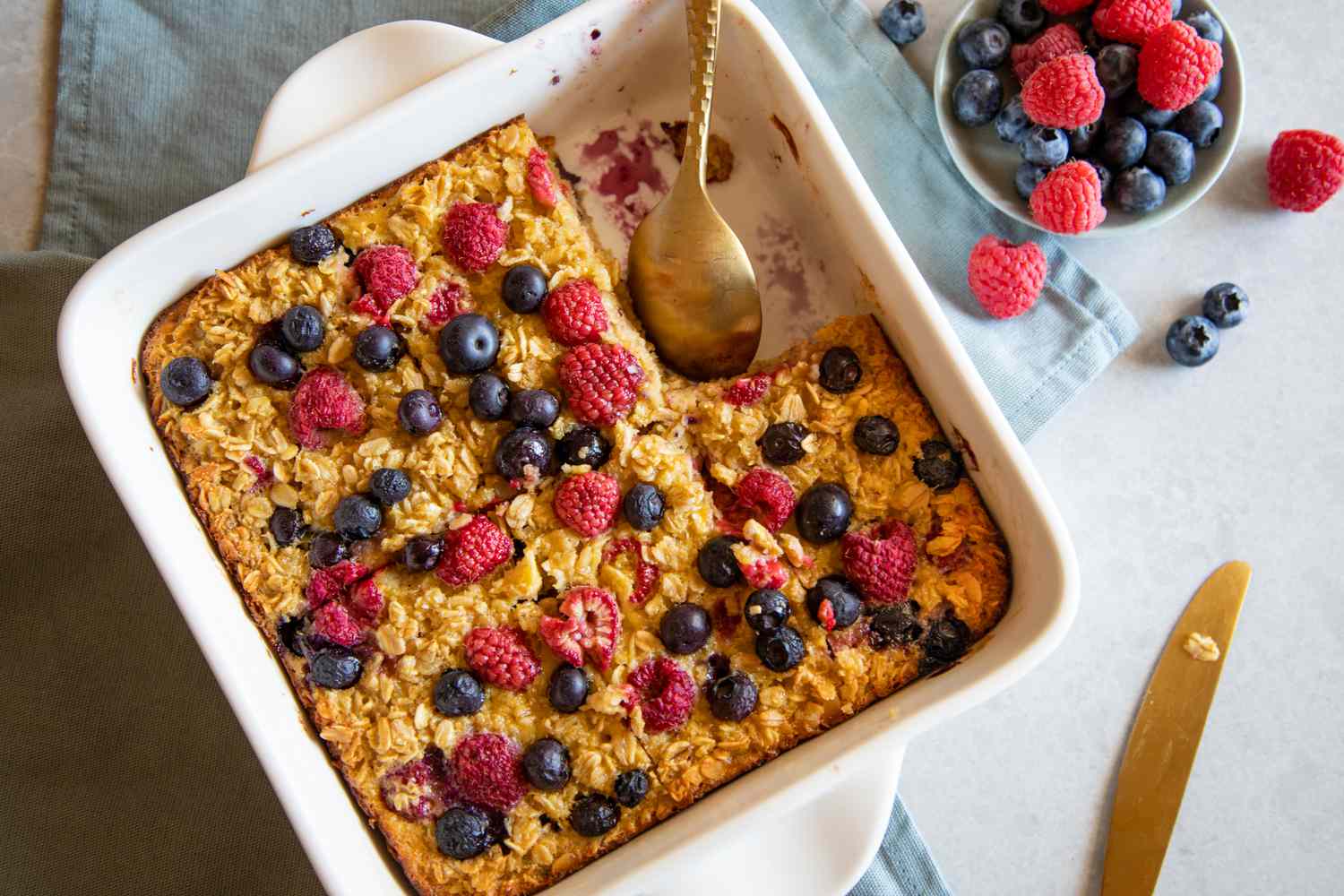 Mixed Berry Baked Oatmeal Souffle