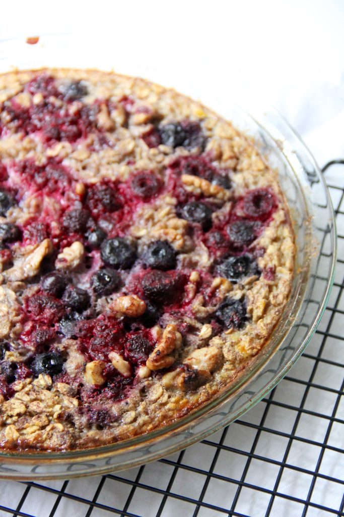 Berry Baked Oatmeal Breakfast Casserole