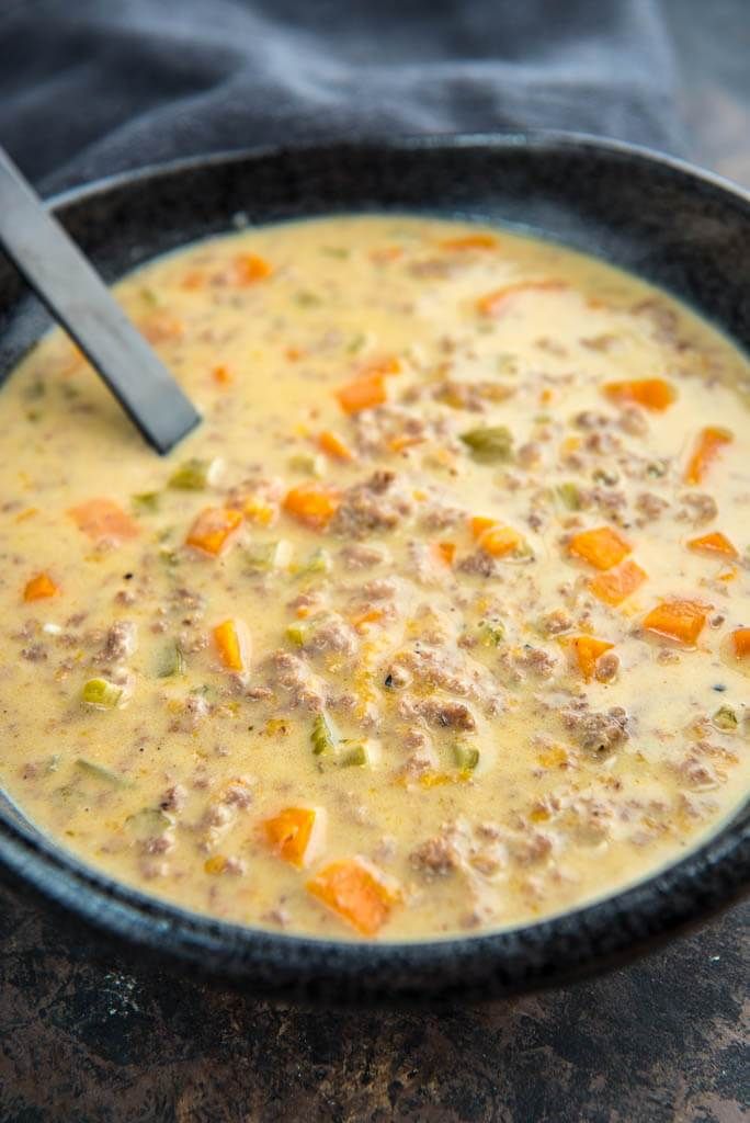 Super Sloppy Cheeseburger Soup