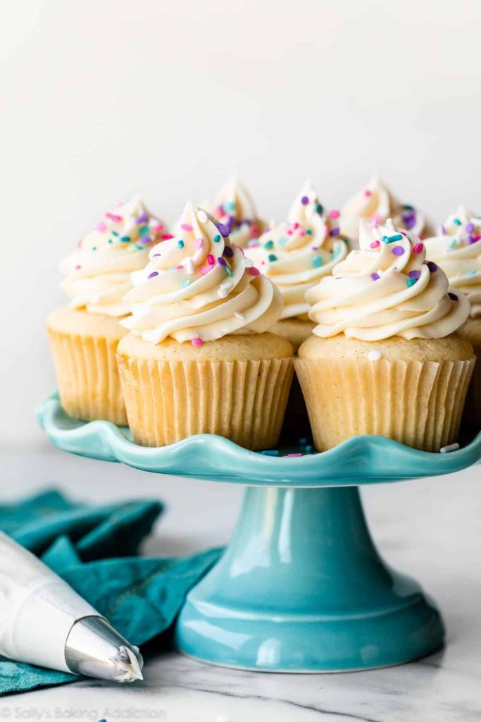 Cake & Cupcakes