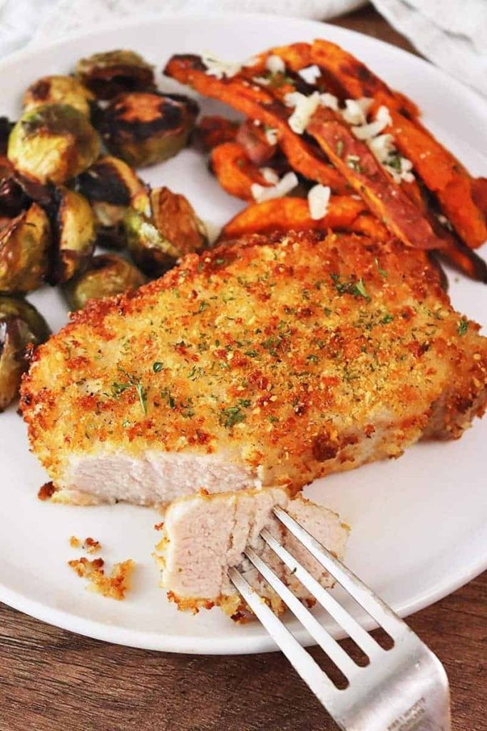 Crispy Air Fryer Pork Chops With Garlic Croutons