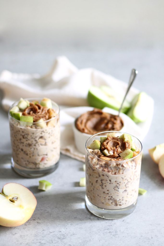Caramel Apple Overnight Oats Recipe