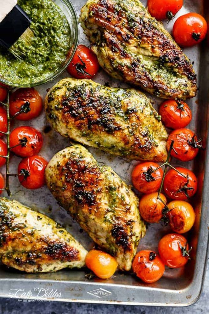 Baked Pesto Chicken With Mozzarella Cheese