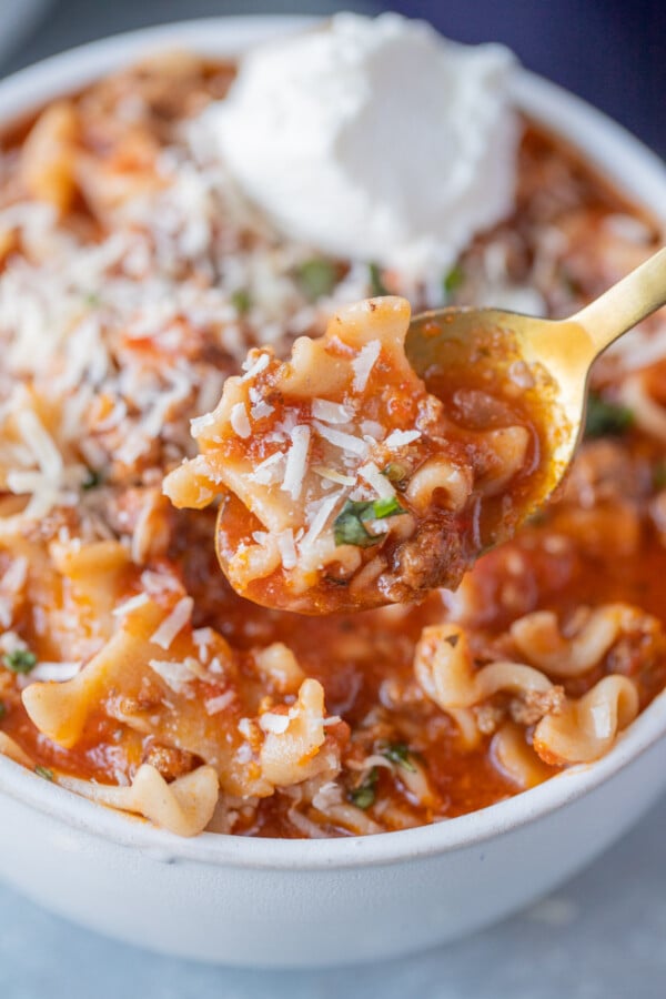 Creamy Lasagna Soup With Ricotta Swirls