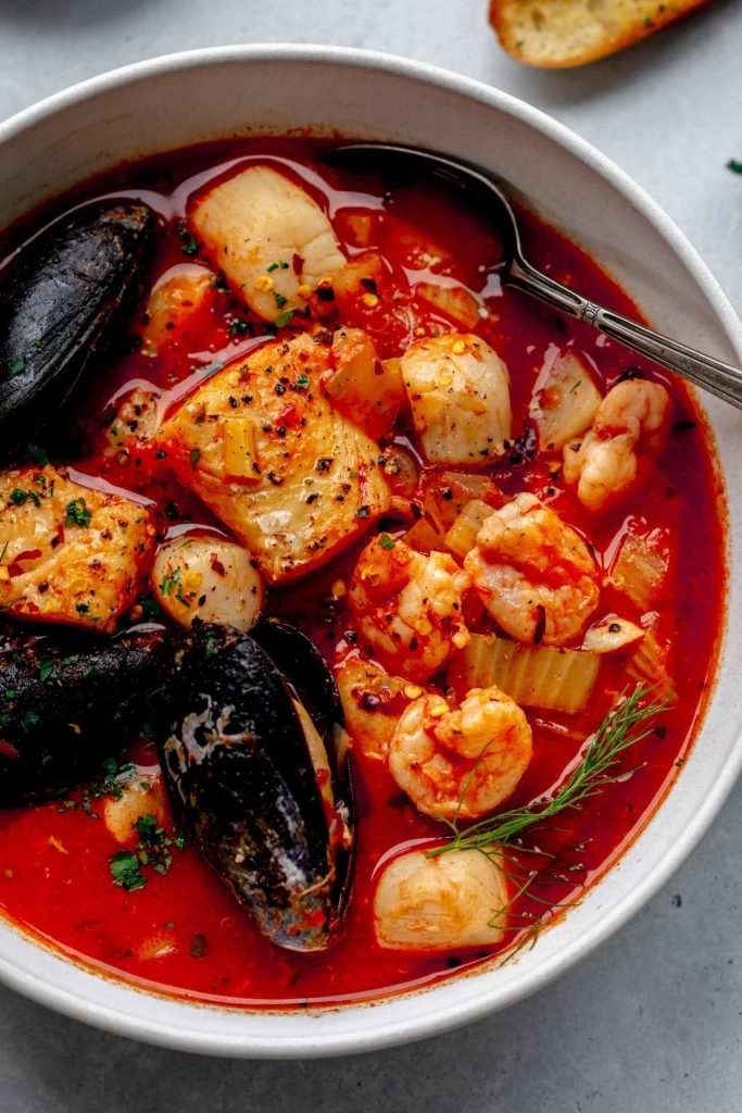 Homemade Cioppino Seafood Stew