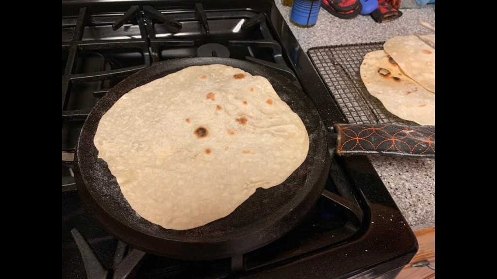 Easy Homemade Flour Tortillas Recipe